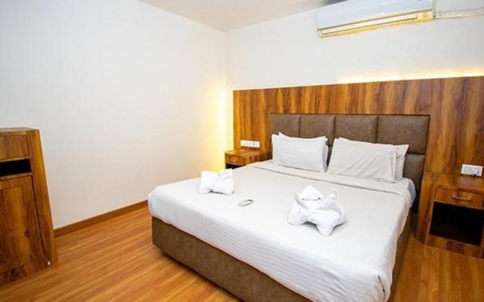 FabHotel Brigade Suites - Brigade Road