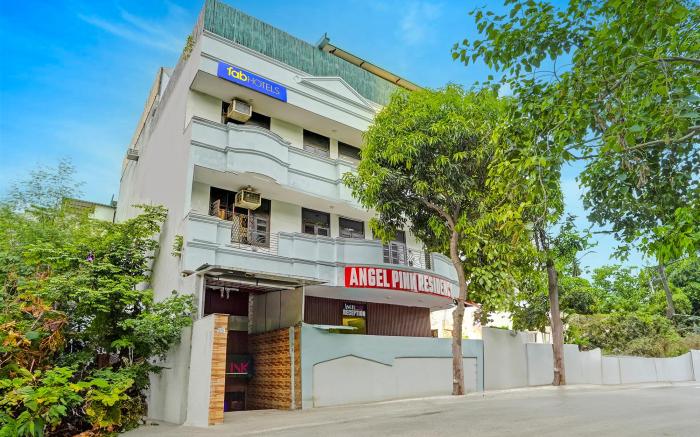 FabHotel Angel Pink Residency
