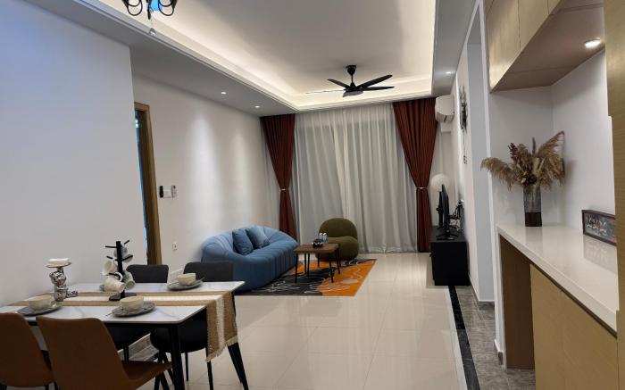 I8°N hotel