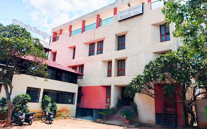 Hotel Alok Lodge