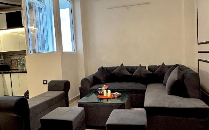 Gouriyana: Cozy 2BHK escape - 
Sahastradhara