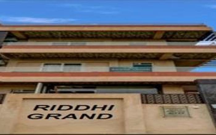 RROOMS Hotel Riddhi Grand