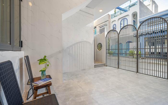 New Apt | Near My Khe Beach | City Center | 1st FL