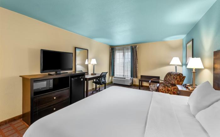 Red Lion Inn & Suites Blue Springs