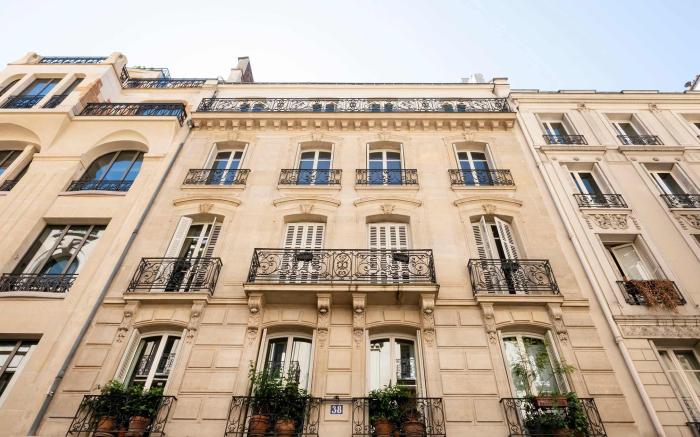 Superb AC- 1BDR Ave Montaigne - Arc de Triomphe