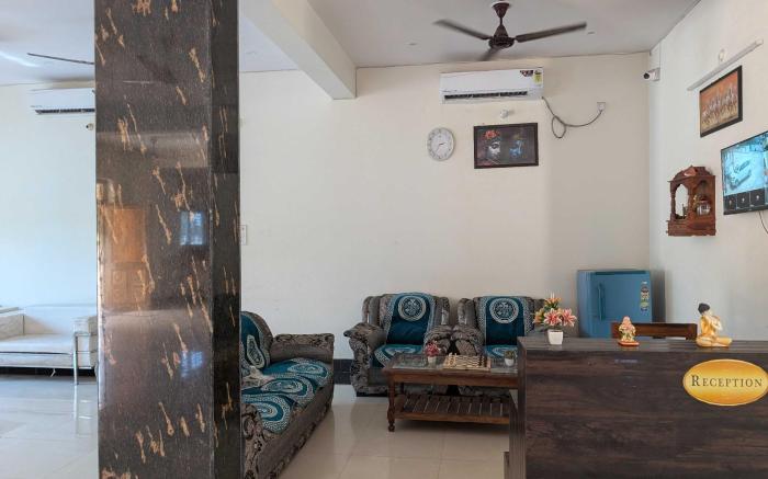 Hotel O IIT Varanasi Formerly Shree Gopal Upwan