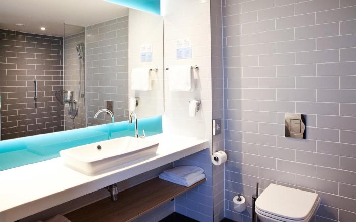 Holiday Inn Express And Suites Monheim Am Rhein By IHG
