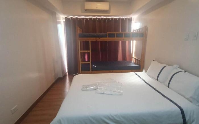 Studio unit good for 3 pax
