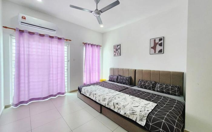 Bandar Seri Botani 4br 16pax
