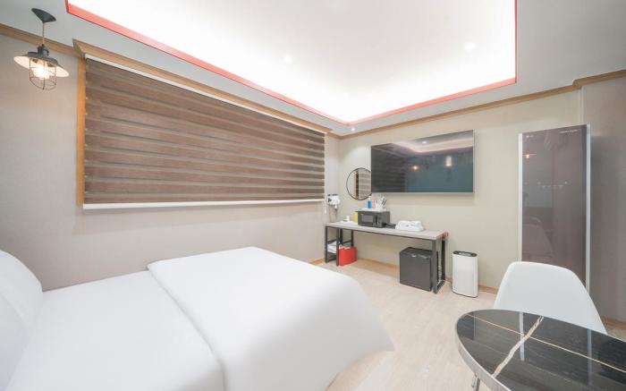 Gumi Indong Hotel Crystal