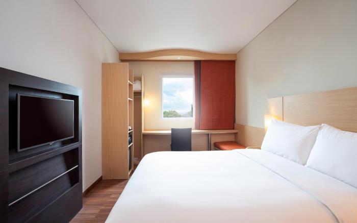 Ibis Makassar City Center Hotel