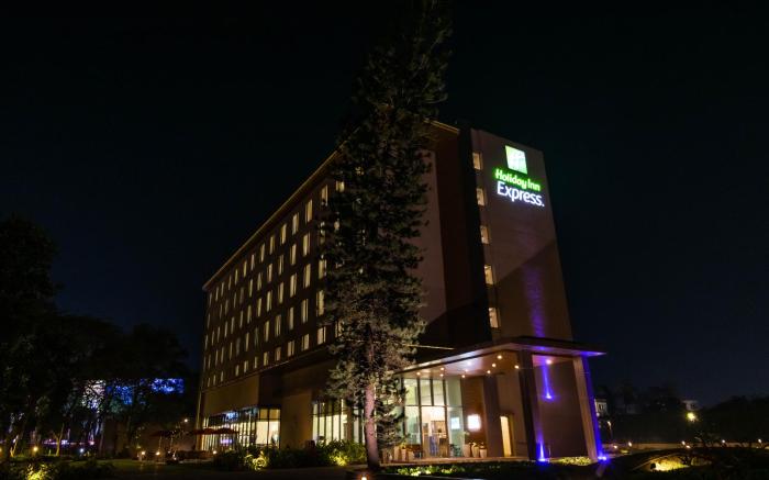 Holiday Inn Express Kolkata Airport By IHG