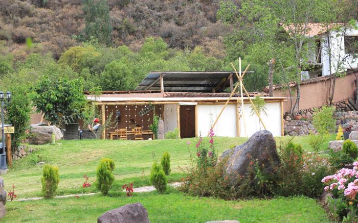 Unuwasi Hotel & Villa