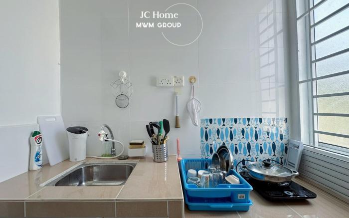 Austin Corner FamilyKTV Gather l Small Event House