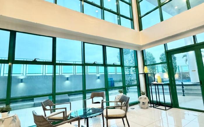 Casa De Timog Staycation