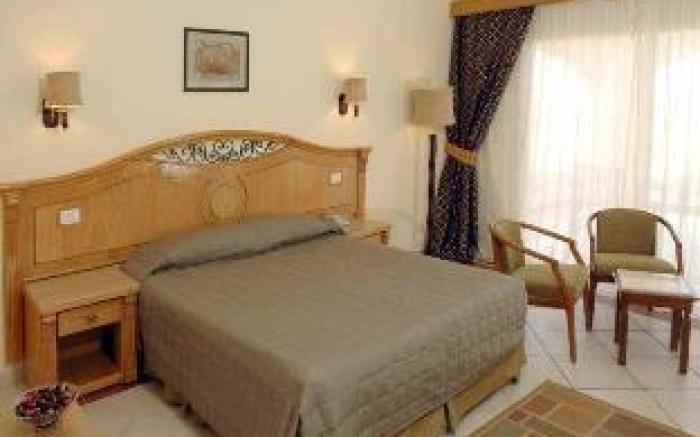 Regency Plaza Aqua Park and Spa Resort