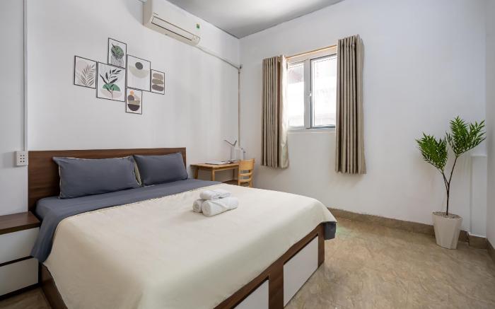 Hearth and Home De Tham (5 mins to Bui Vien)