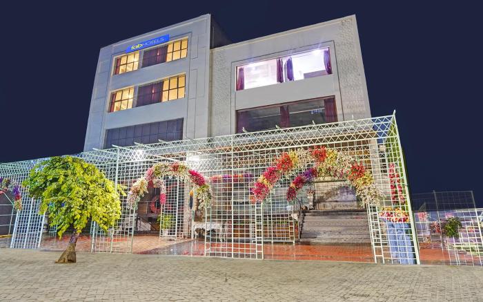 FabHotel Golden Rivaah