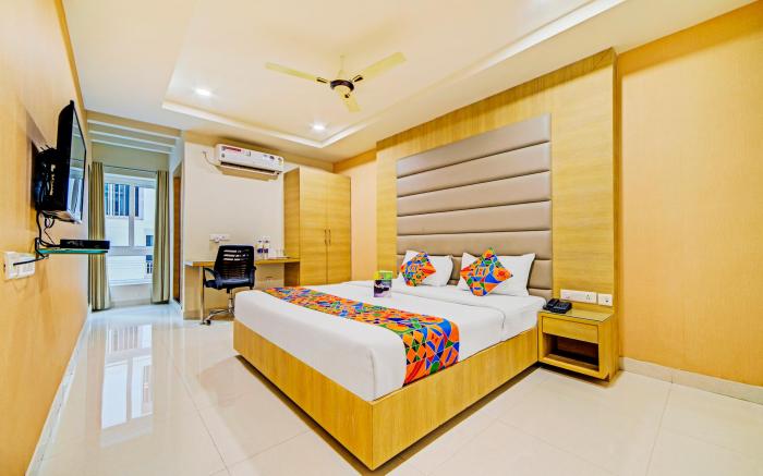 FabHotel Prime Veeraj Suites