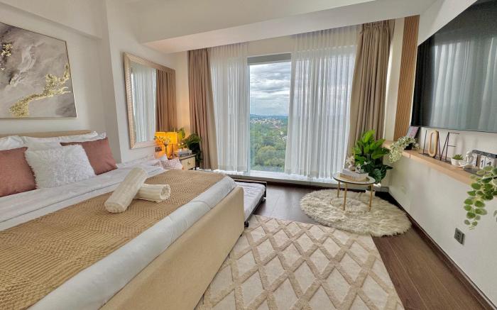 One Bedroom Condo  Aeon towers Downtown