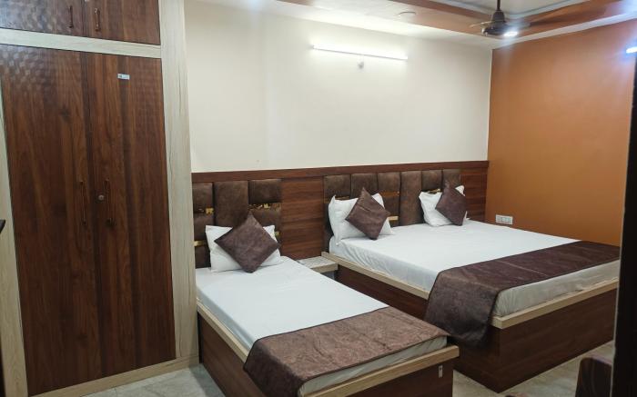 Vrindavan Retreat "Unit of VATS VILLA"