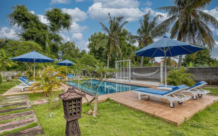 Megaland Bungalow