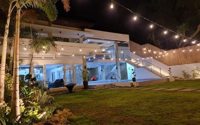 Ivy-Ya Hidden Beach Resort OPC