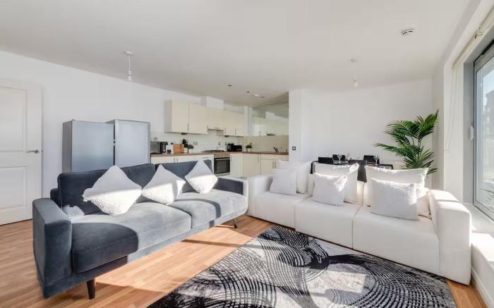Spacious and stylish living