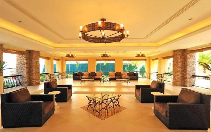 San Remo Oasis Condo