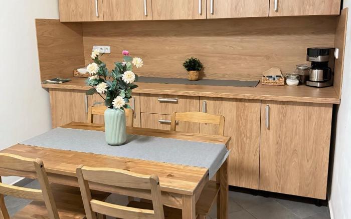 Sleep & Go Praha 5 Anděl - Two-Bedroom Apartment