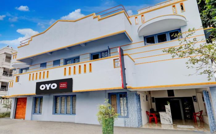 Hotel O Sky Blue Residency