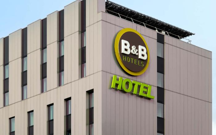 B&B HOTEL Paris Porte des Lilas
