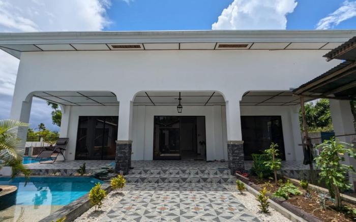 PalomaVilla Resort