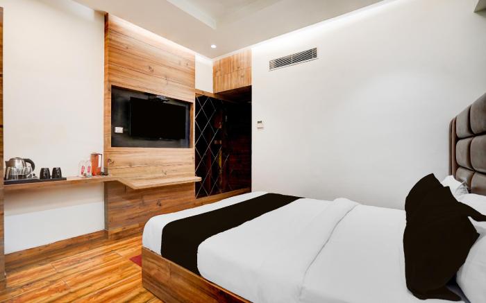 Super Townhouse Prayagraj Central Bus Terminal Formerly Hotel Four View