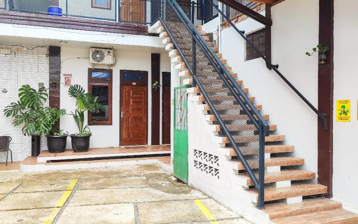 Urbanview Hotel Syariah @ Waskita Residence Telanaipura