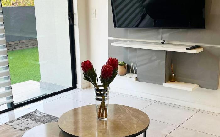 2BR-2BA | Rivonia Residence 2