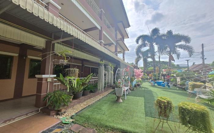 Phaiboon Hotel & Resort