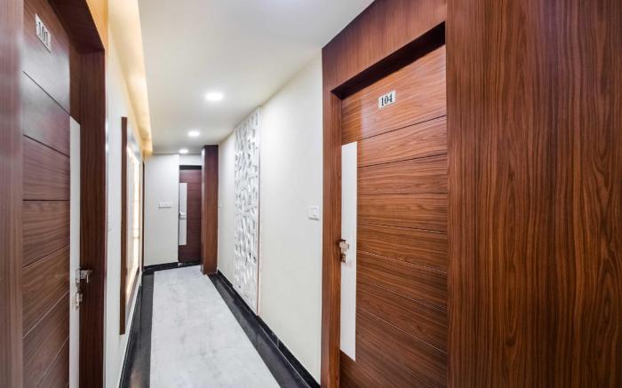 Hotel O Shantivan Bus Terminal Hotel Suhagan Heights