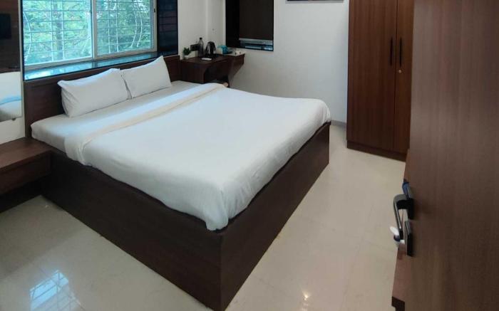 Hotel O Madhuban Colony Wakad