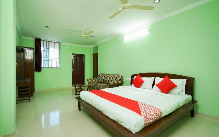 Hotel O Infopark Kochi Malabar Plaza Residency