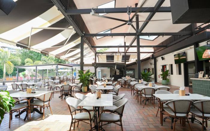 Hollandse Club Retreat