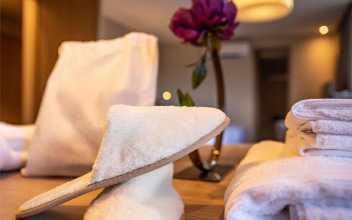 York Medellin, Curio Collection by Hilton