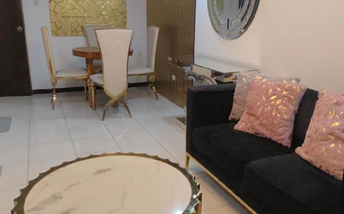 Modern Guesthouse Up & Down 36sqm House 2to4person