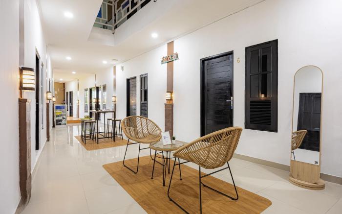 Cove Padonan Inn