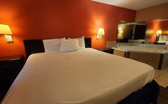 Capital O Fairway Inn - Baytown La Porte TX