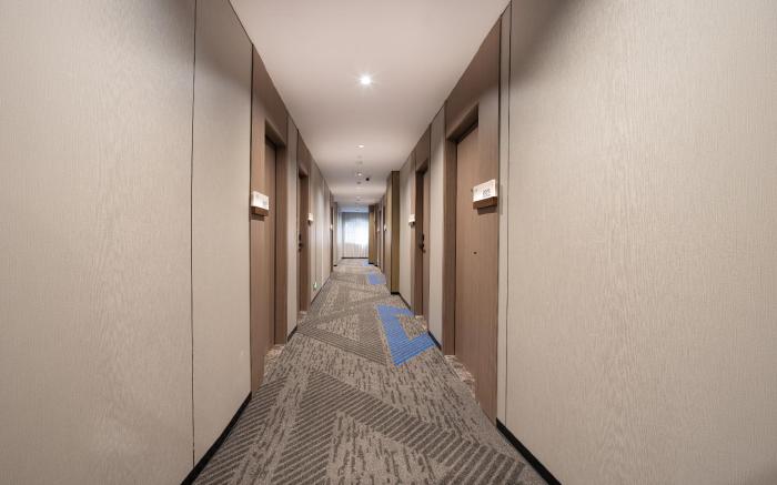 YuLong Hotel