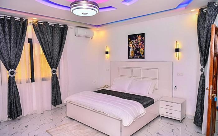 Relax Residences 