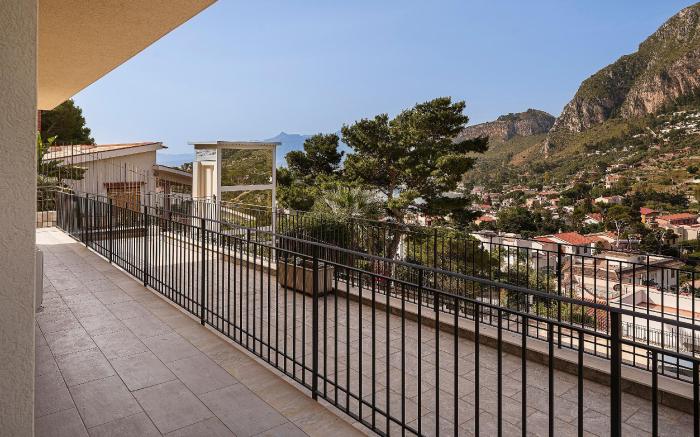 Capo Zafferano Apartments