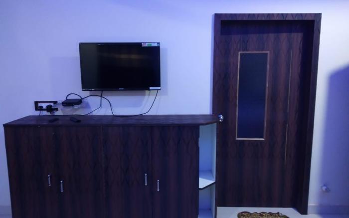 Siddhivinayak Resort,Devbag Sangam Beach