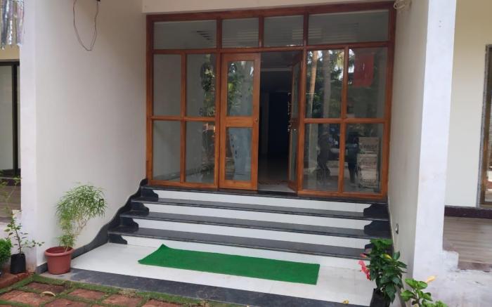 Siddhivinayak Resort,Devbag Sangam Beach